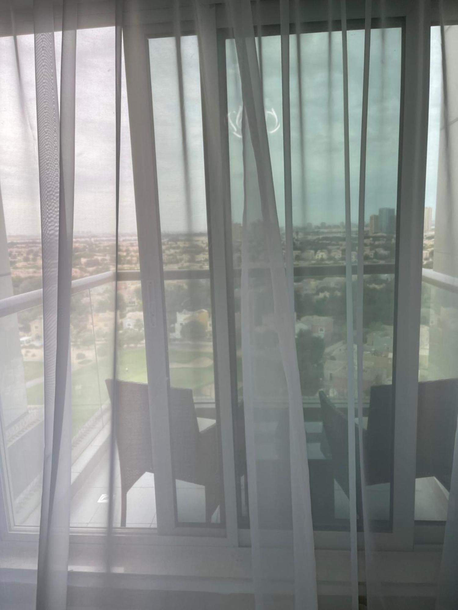 Great View, Dubai Sportcity, Parking Included, Nice Apartments Экстерьер фото